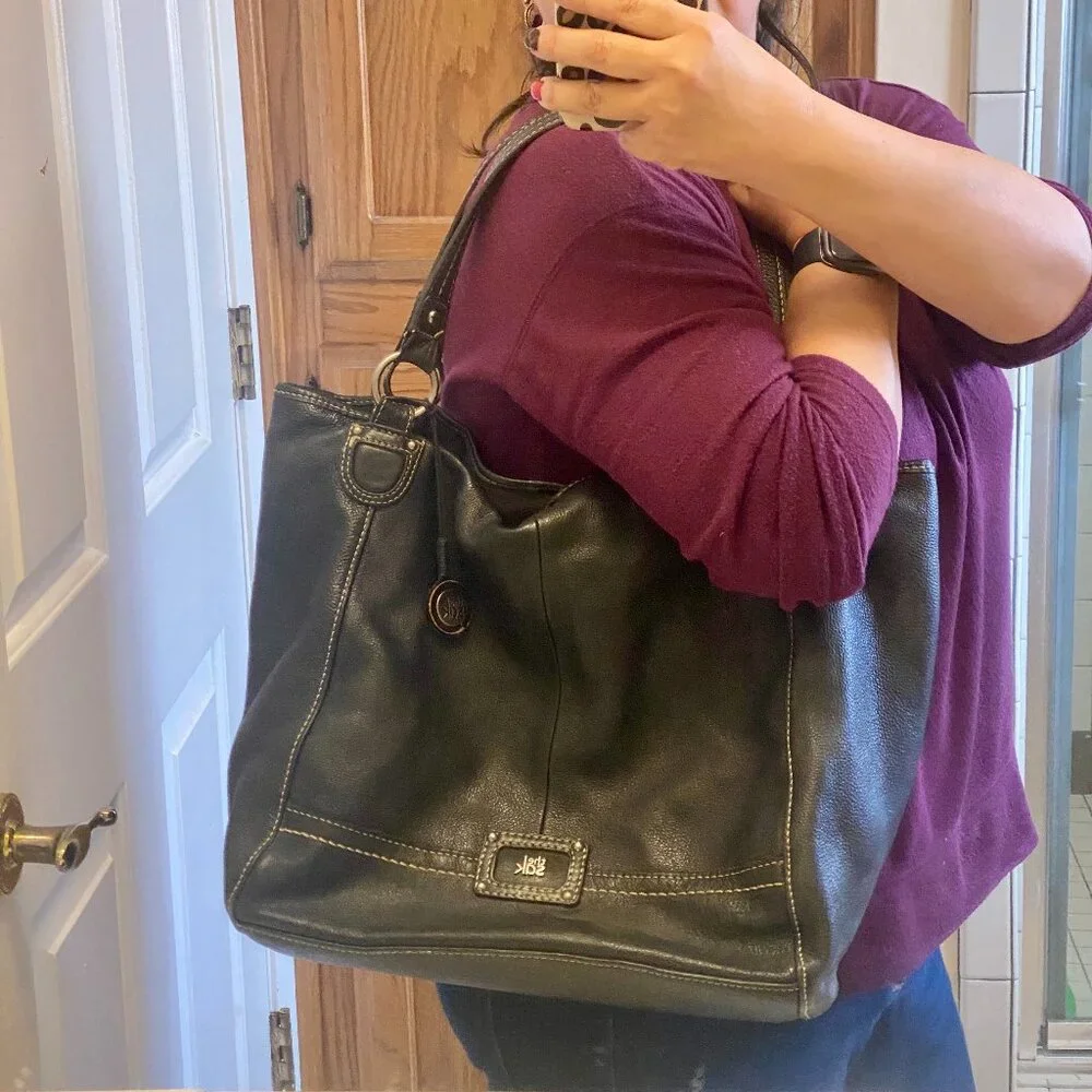 The Sak Black Leather Bag - Picture 2 of 7